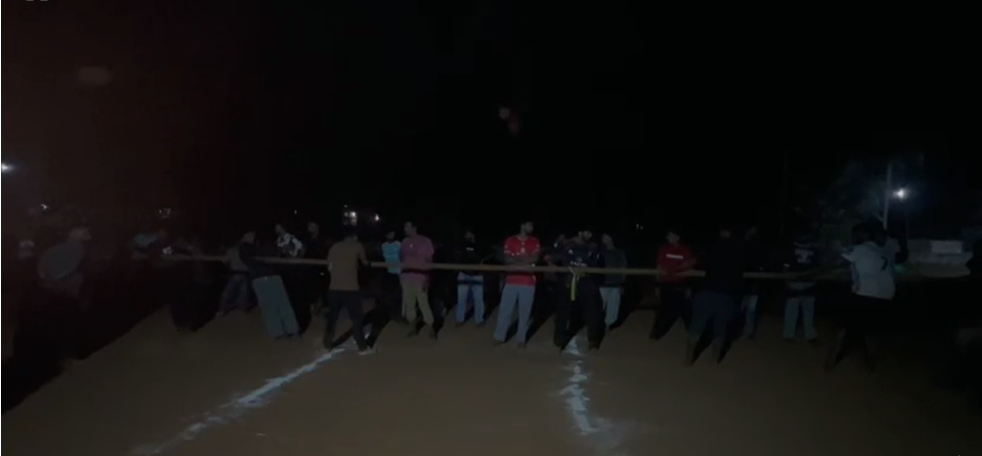 Tug of War Action